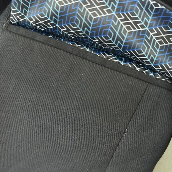 Tallia Boy’s 16 Navy Blue Two Button Blazer Jacket 2 Button Classic - Picture 4 of 8